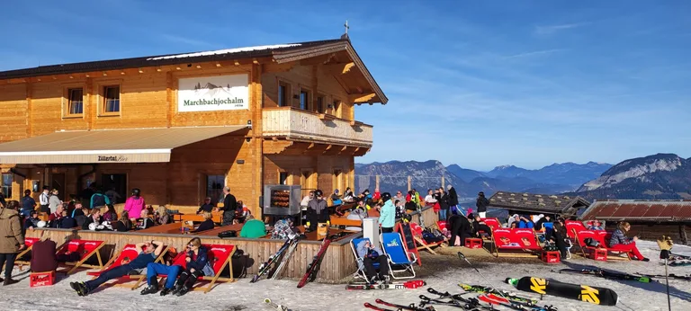 Skihütten an der Piste